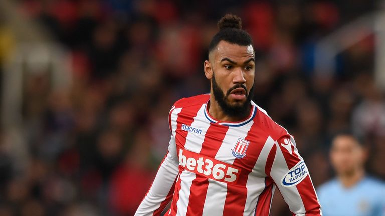 Paris Saint-Germain signerer Choupo-Moting